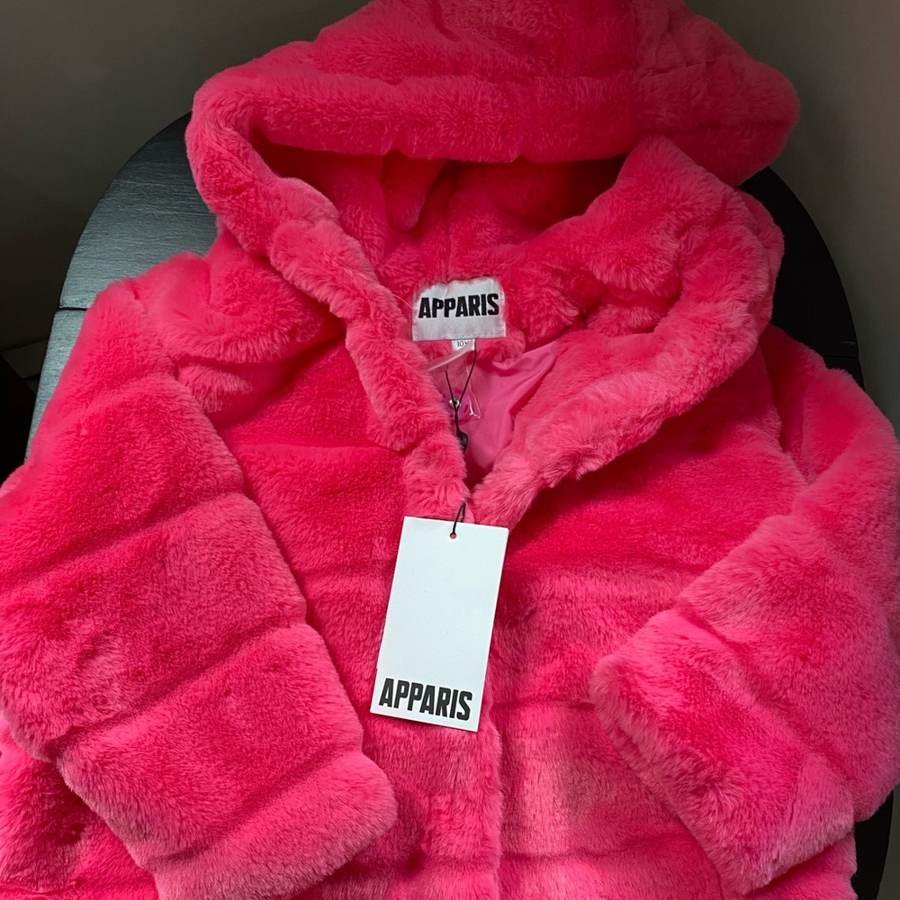 Apparis Bubble Gum Coat